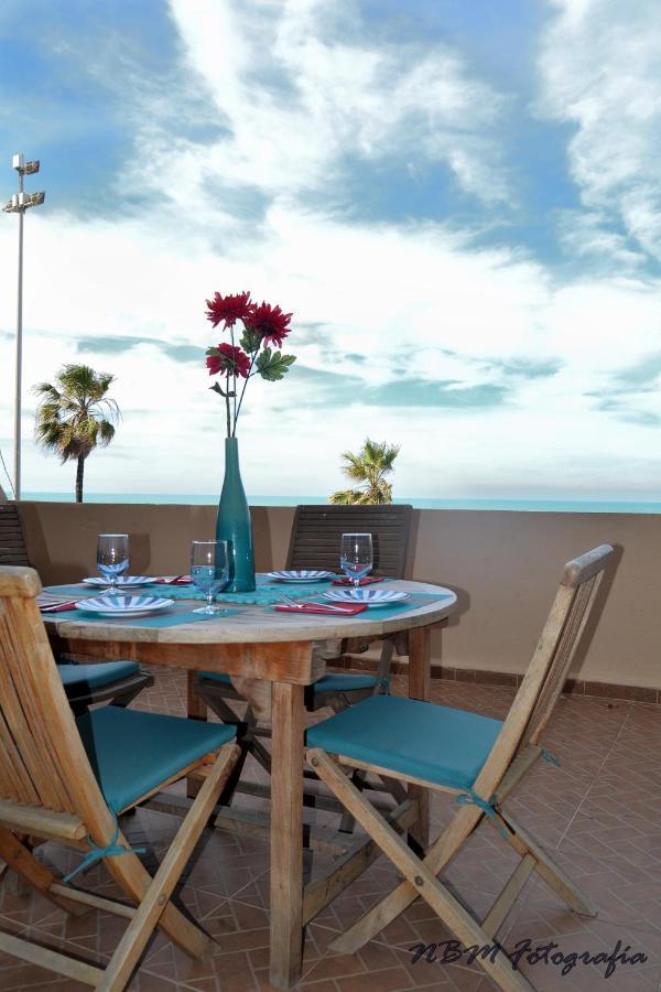 Amazing Frontal Beach Apartment #Traveller'S Awards2023 Cádiz Exterior photo